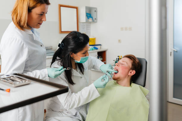 Best Emergency Dentist for Knocked-Out Tooth in East Aurora, NY